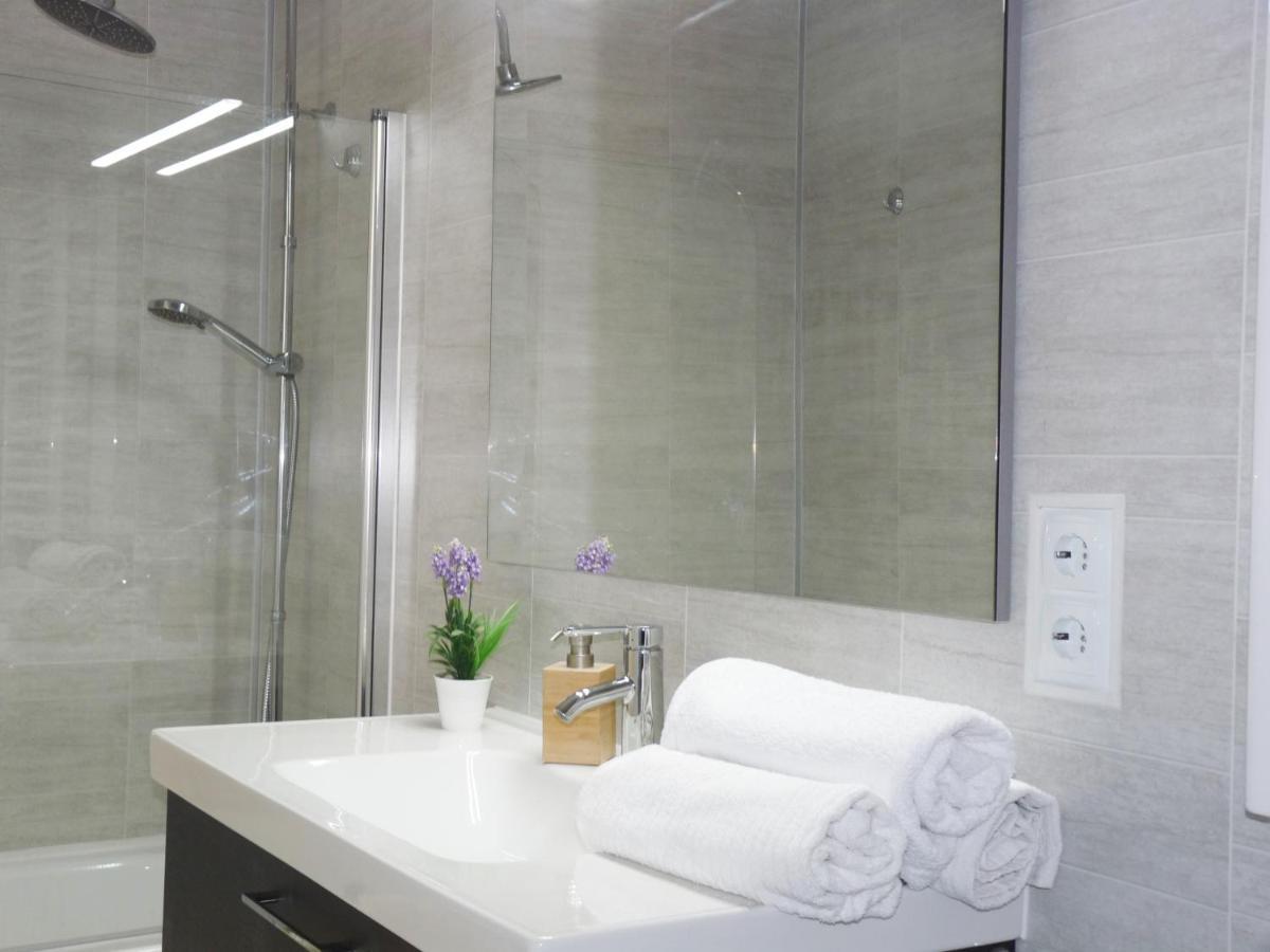 Apartamento Dayok Costa Barcelona Apartment Malgrat de Mar Bagian luar foto